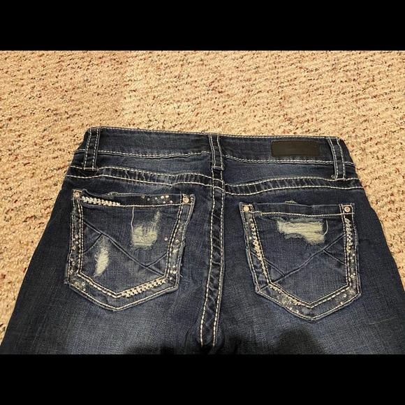 Daytrip Capris - Picture 2 of 7